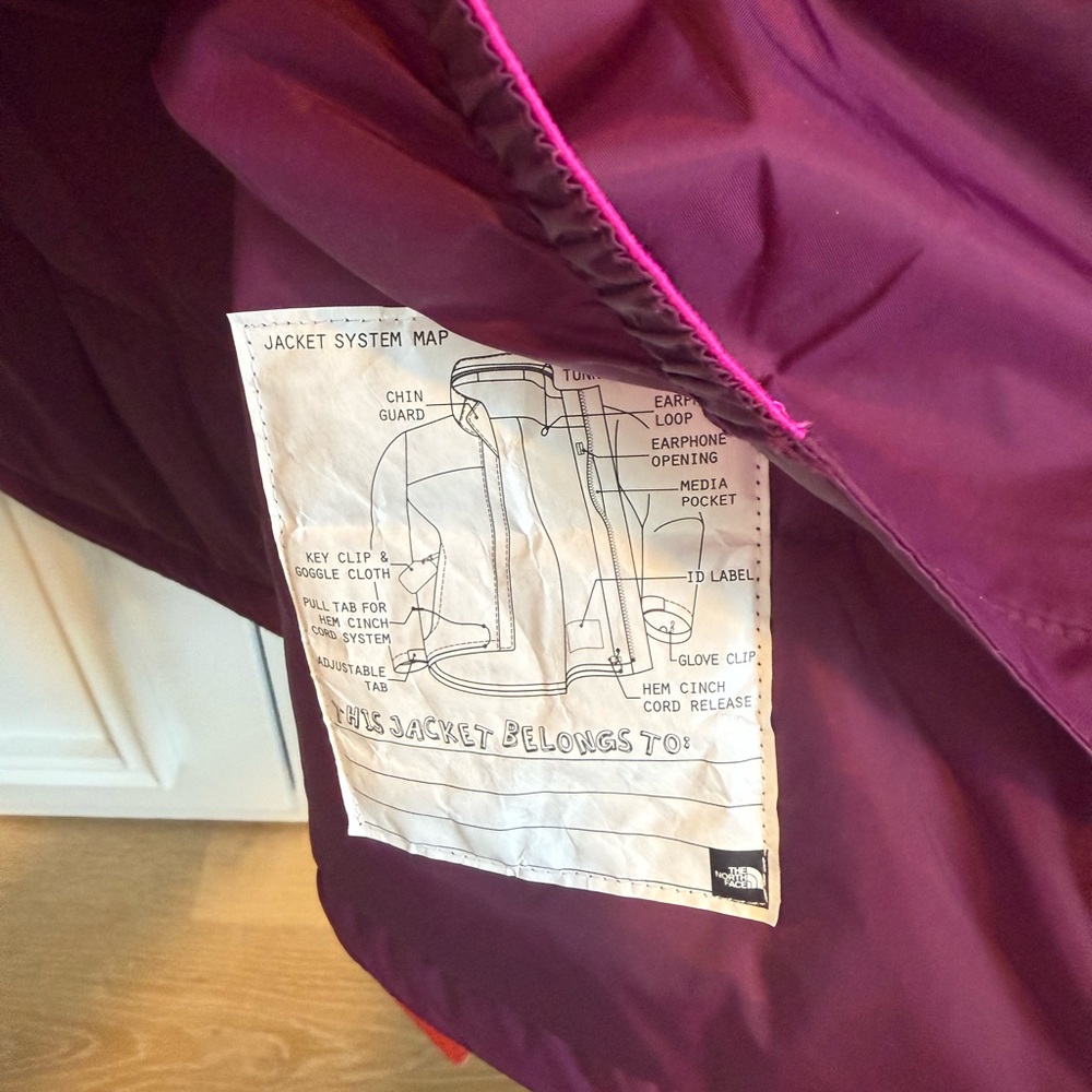 The North Face Kids' Pink and Black Puffer Jacket - Picture 6 of 9